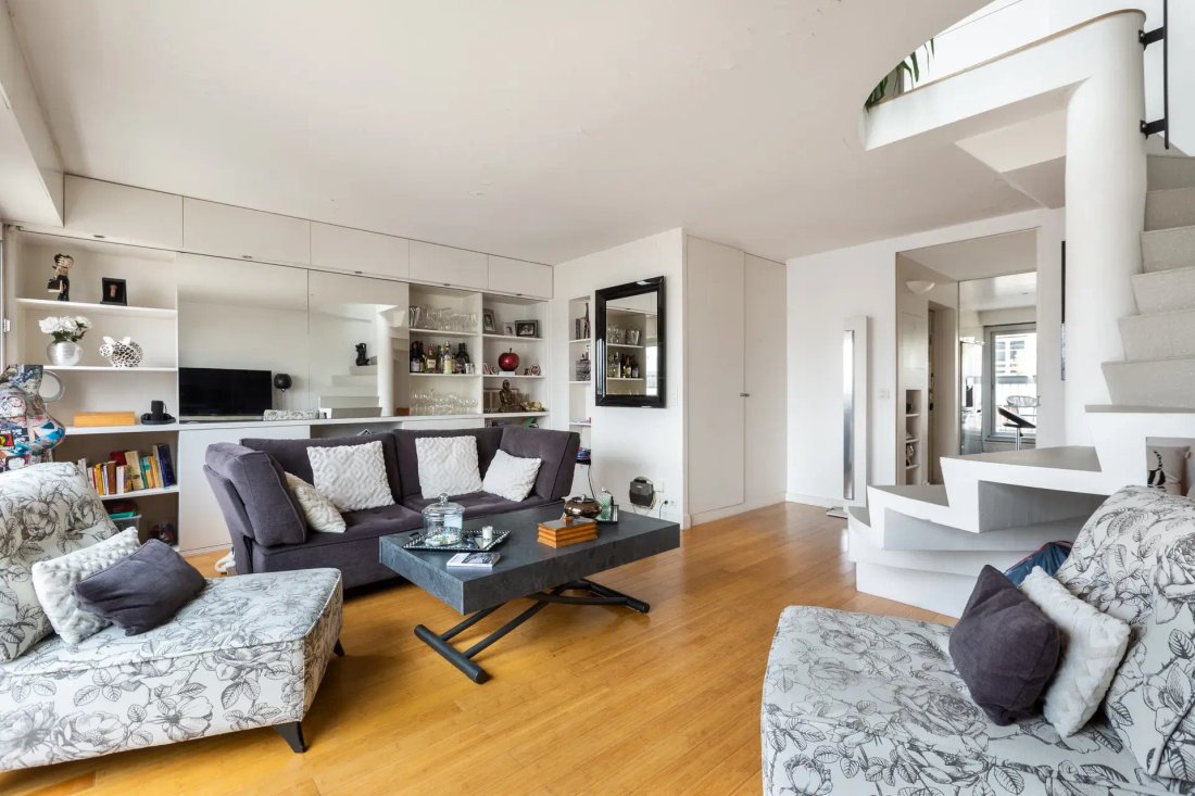 Apartment in Violet Commerce, Paris 15e Arrondissement, Paris 5 - 18316156
