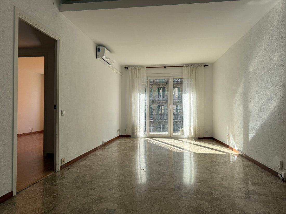 Apartment in Eixample, Barcelona, Spain 3 - 18312742