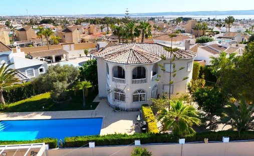 House in Torrevieja, Valencian Community, Spain 1