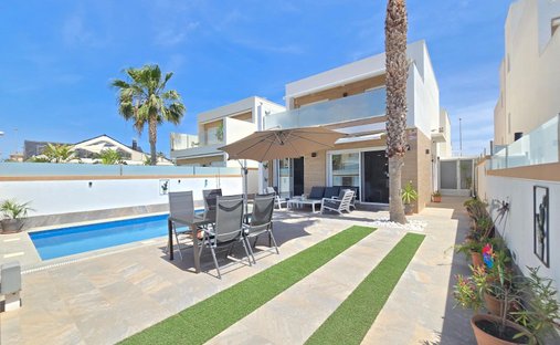 Casa en Pilar de la Horadada, Comunidad Valenciana, España 1