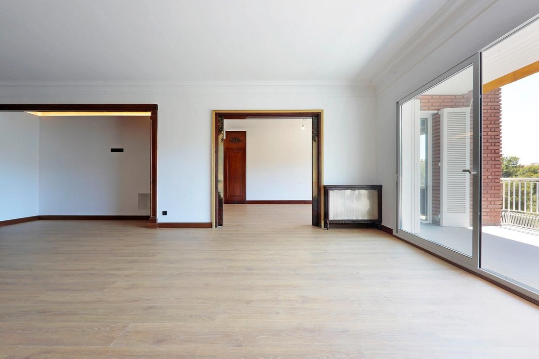 Apartment in Sarrià-Sant Gervasi, Barcelona, Spain 2 - 18312420
