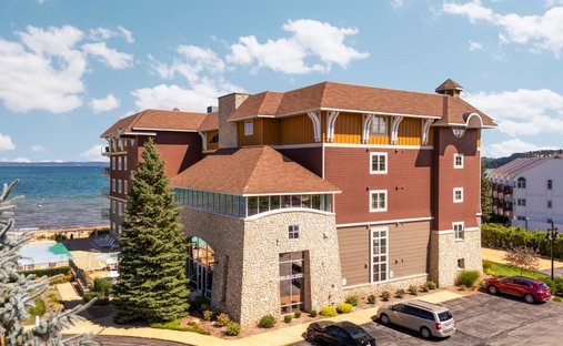 Condo in Traverse City, Michigan, United States 1