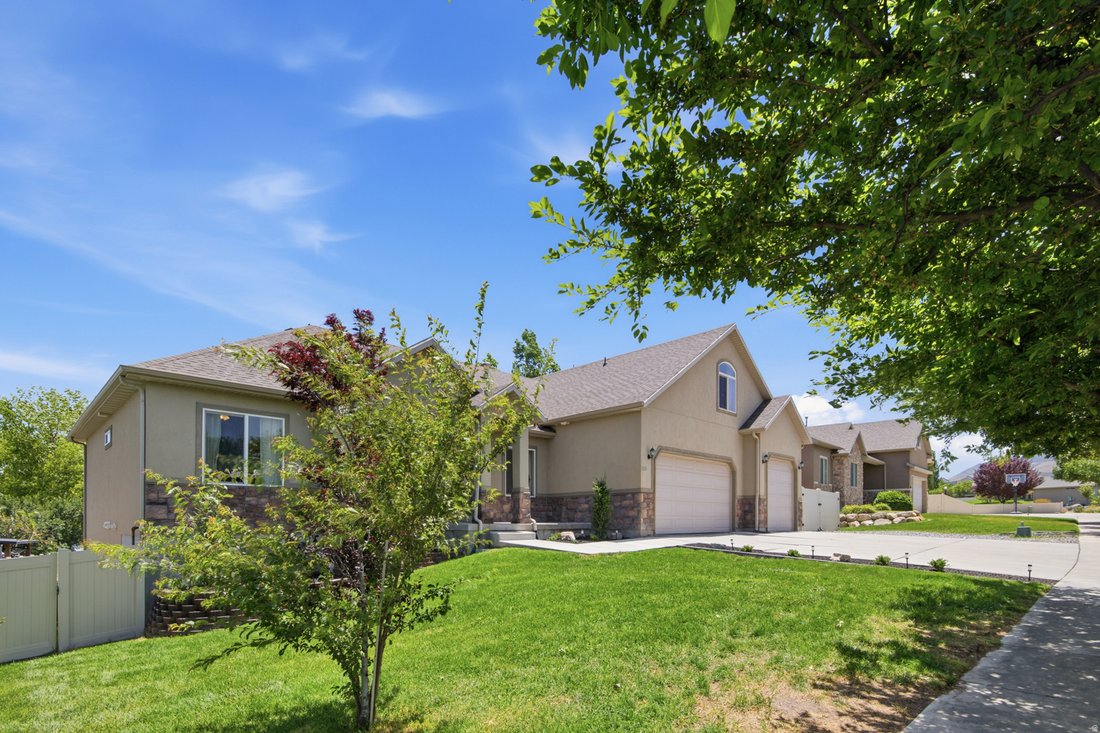 House in Saratoga Springs, Utah, United States 4 - 18312710