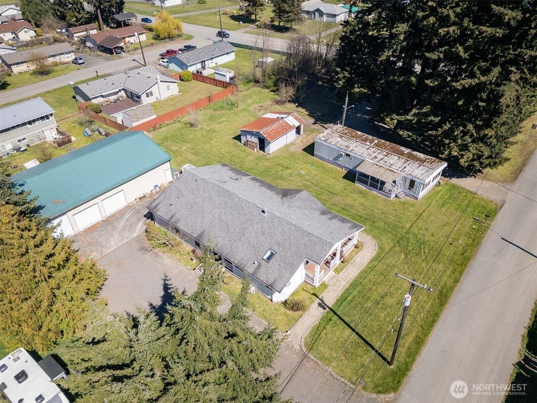 Port Angeles, Washington, United States 4 - 18311439