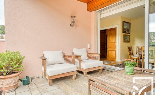 Apartment in Le Plateau, Louveciennes, France 1