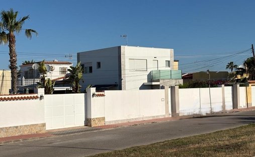 House in Torrevieja, Valencian Community, Spain 1