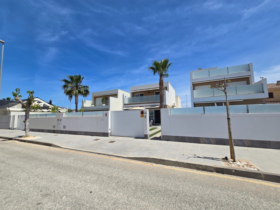 House in Pilar de la Horadada, Valencian Community, Spain 2 - 18311300