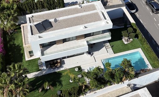 House in la Vila Joiosa / Villajoyosa, Valencian Community, Spain 1