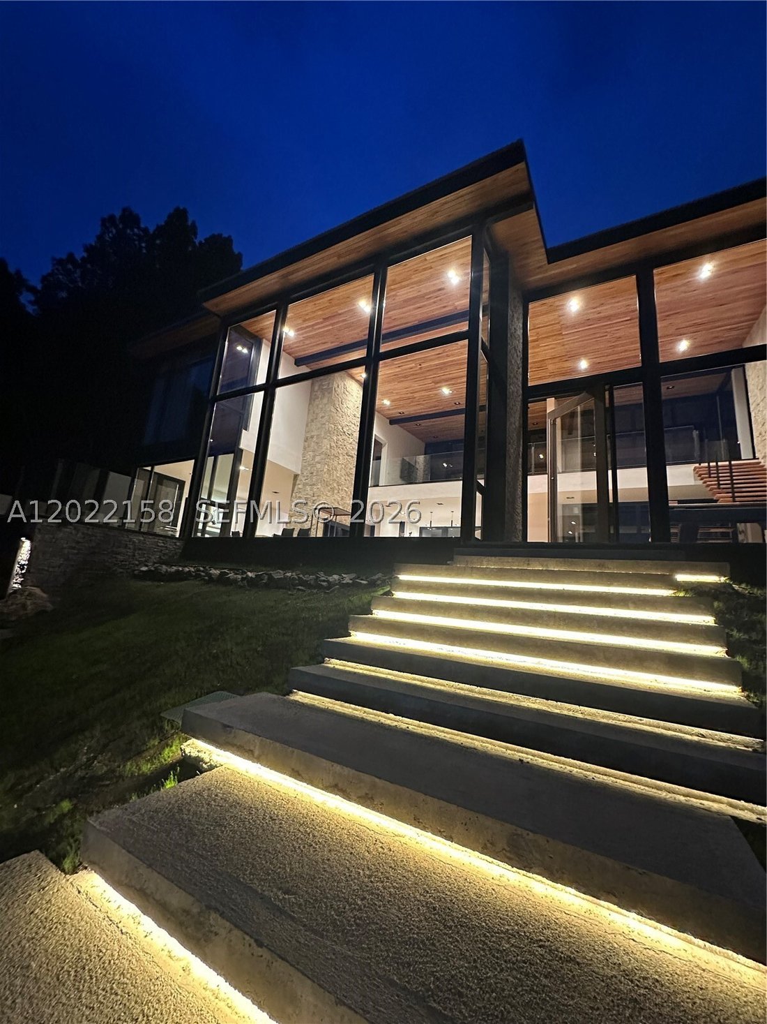 House in San Carlos de Bariloche, Río Negro, Argentina 1 - 18316007