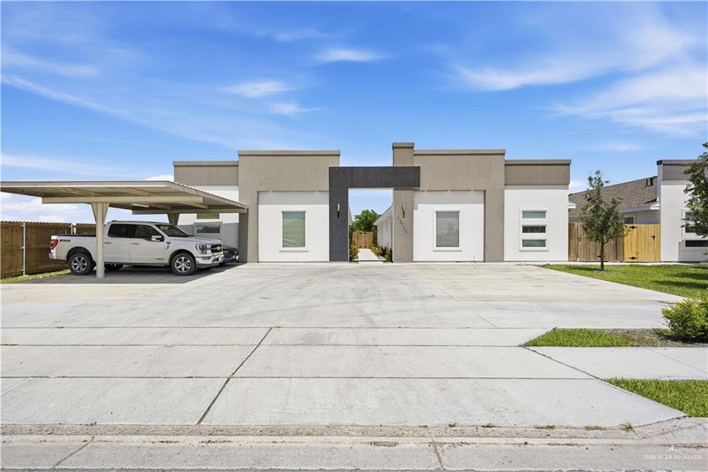 McAllen, Texas, United States 1 - 18311674
