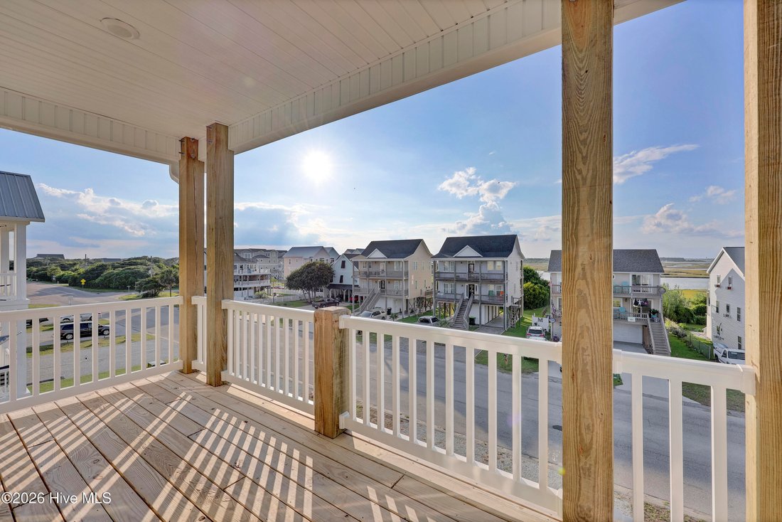 Townhouse in North Topsail Beach, North Carolina, United States 5 - 18313924