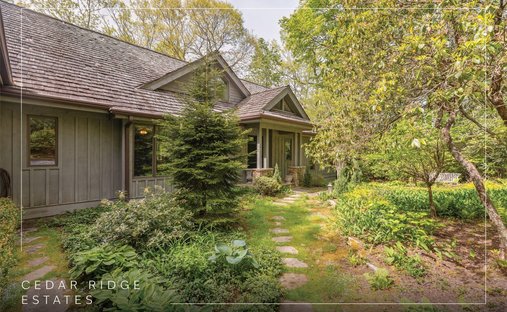 House in Glenville, North Carolina, United States 1