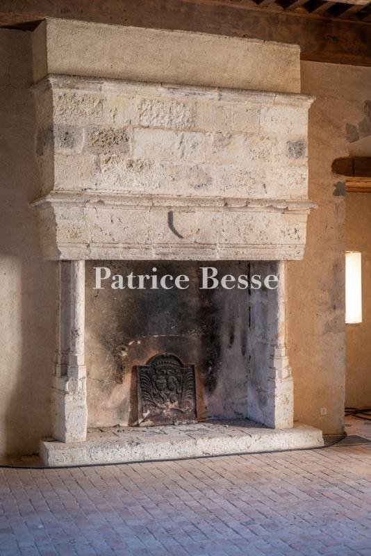 Castle in École Paul Bert-Lycée Bernard Palissy, Agen, France 5 - 18313152