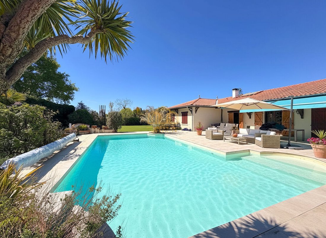 Villa in Mestras, Gujan-Mestras, France 2 - 18314506