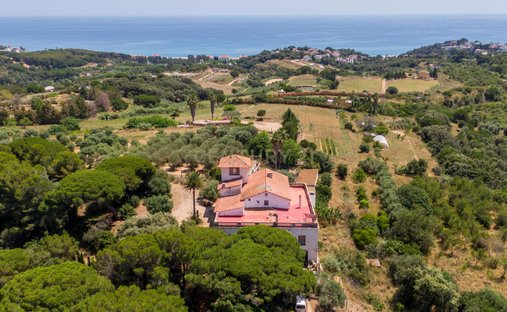 Villa in Arenys de Mar, Catalonia, Spain 1