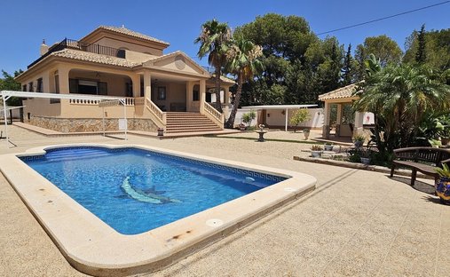 House in Pilar de la Horadada, Valencian Community, Spain 1