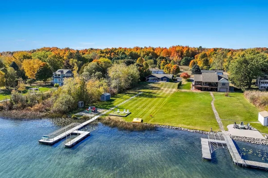 House in Lake Leelanau, Michigan, United States 2 - 18310034