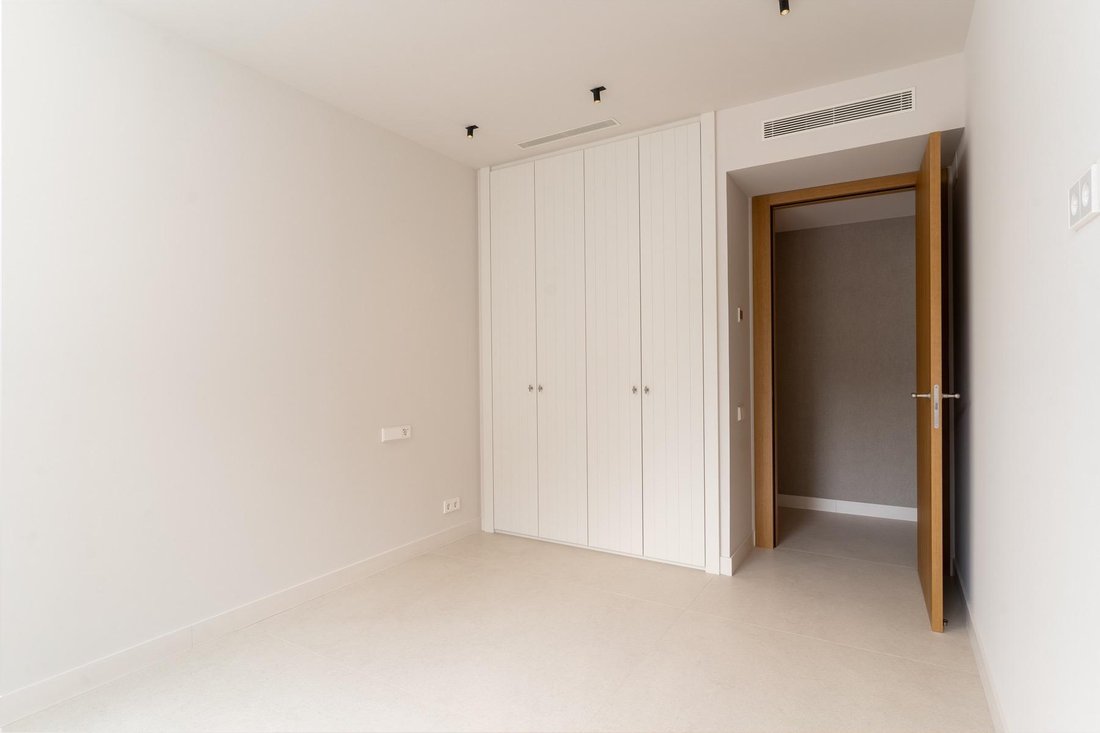 Apartment in Sarrià-Sant Gervasi, Barcelona, Spain 5 - 18312132