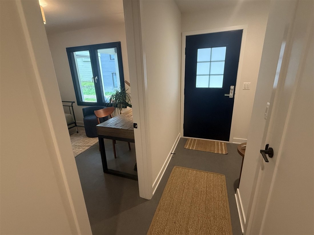 Condo in Ann Arbor, Michigan, United States 5 - 18309894