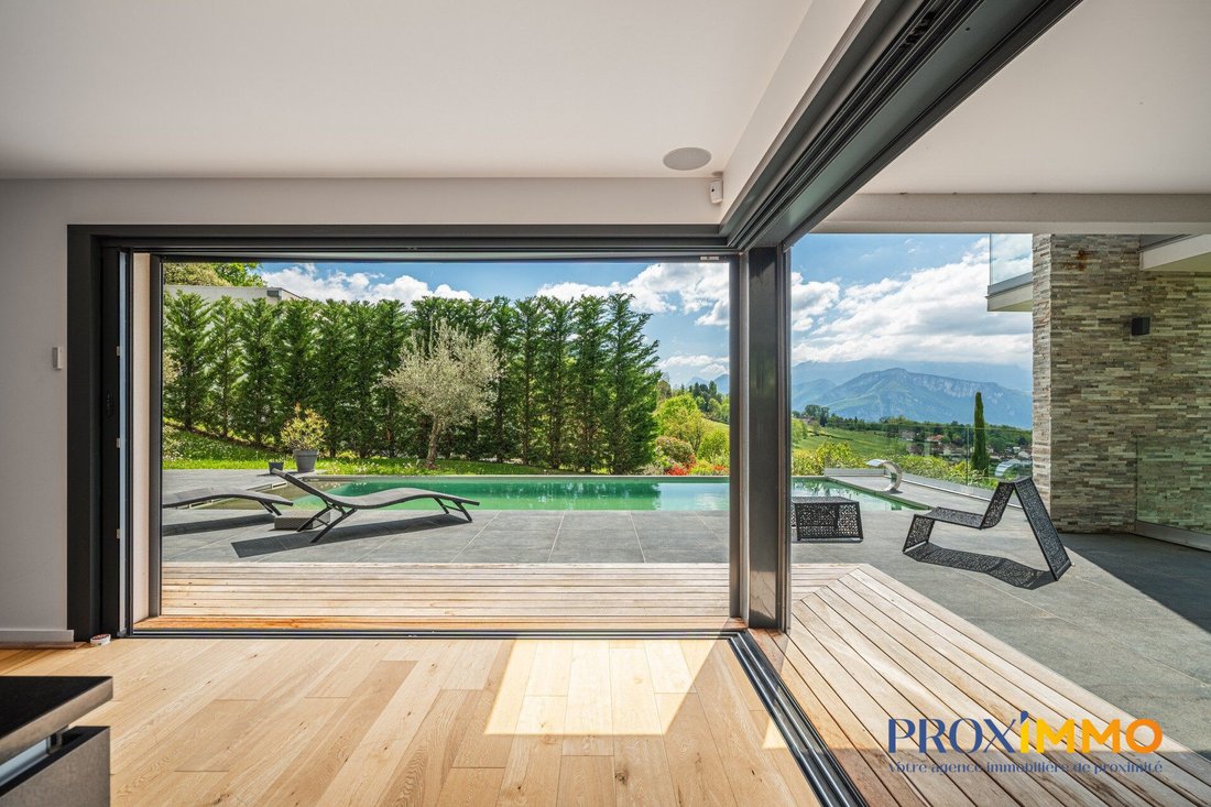 Villa in Coublevie, Auvergne-Rhône-Alpes, France 4 - 18315595