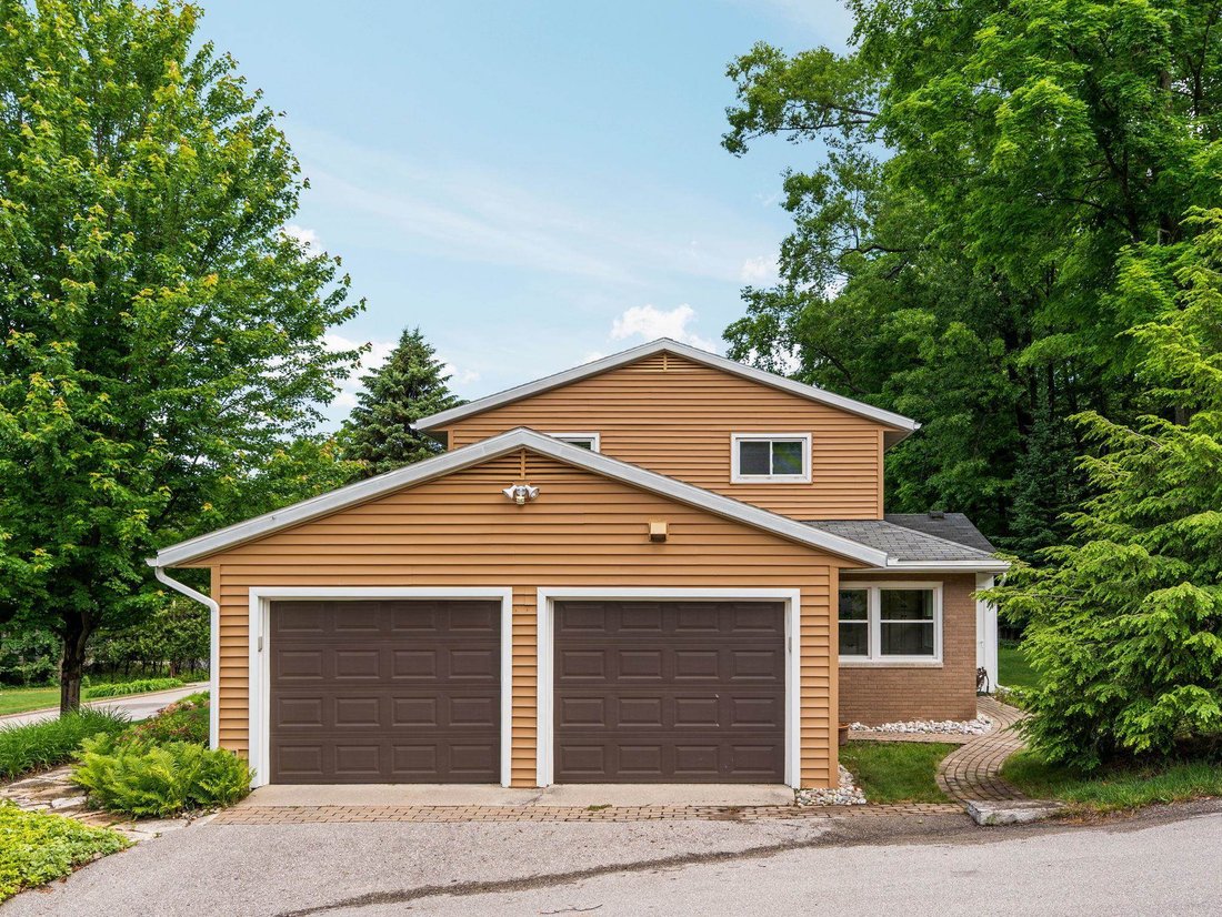 House in Traverse City, Michigan, United States 4 - 18310222