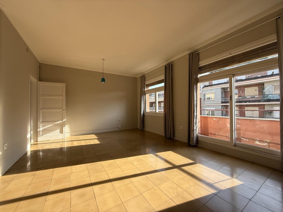 Apartment in Eixample, Barcelona, Spain 3 - 18312654