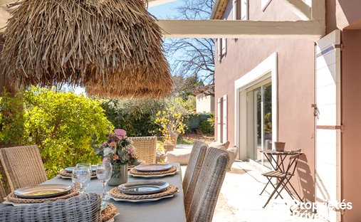 Villa à Callian, Provence-Alpes-Côte d'Azur, France 1