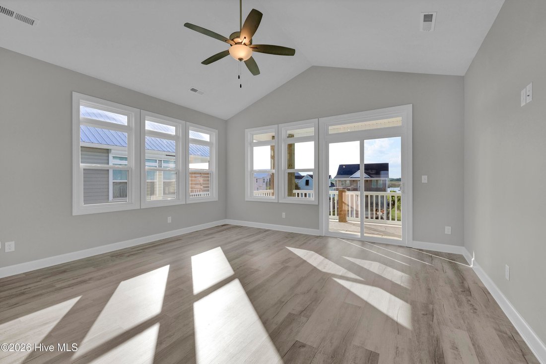 Townhouse in North Topsail Beach, North Carolina, United States 3 - 18313910