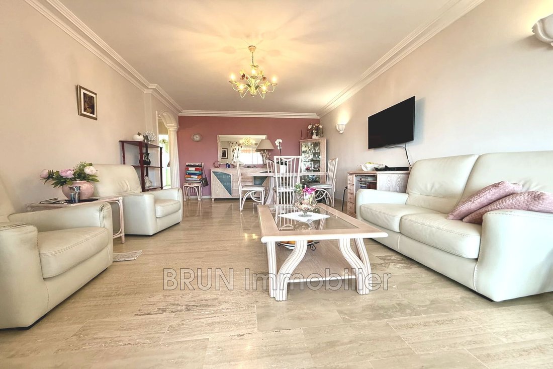 Apartment in Les Cougoulins-Rastines, Antibes, France 4 - 18316417