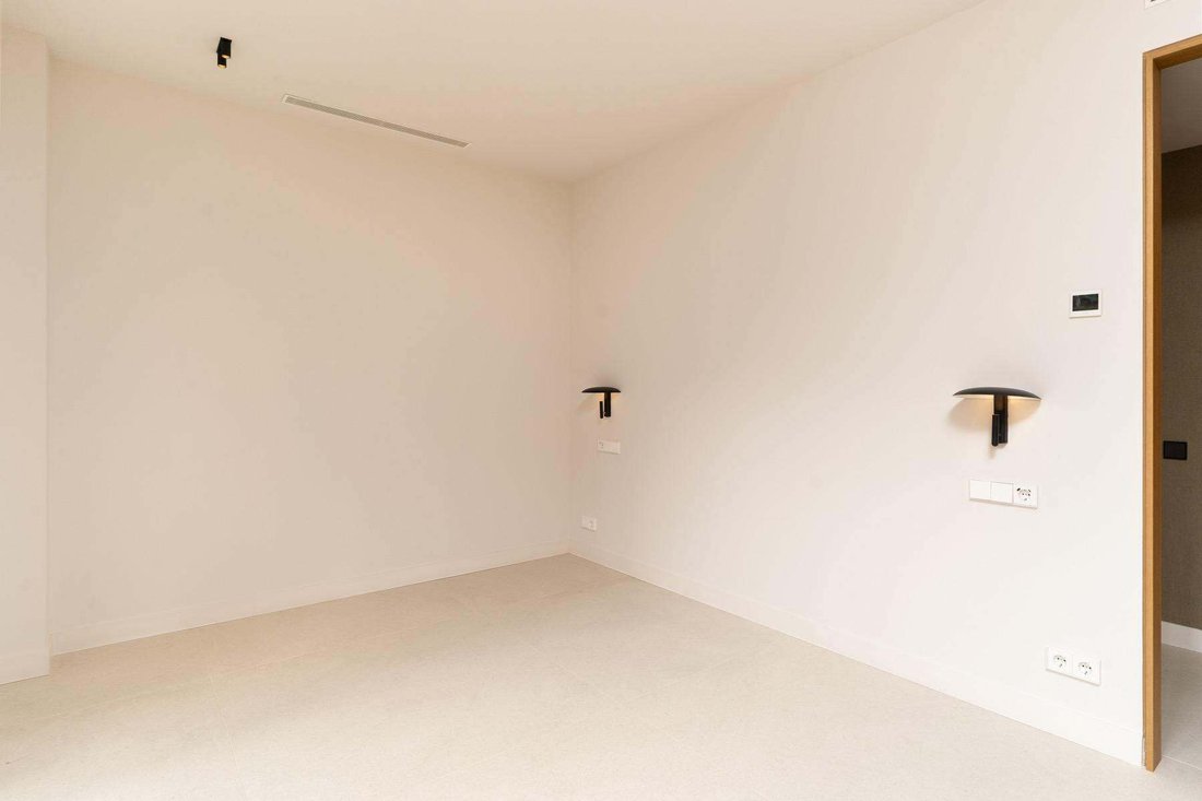 Apartment in Sarrià-Sant Gervasi, Barcelona, Spain 3 - 18312155