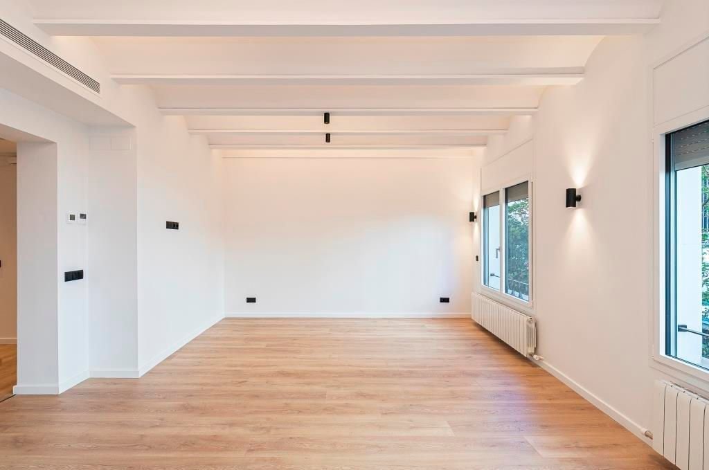 Apartment in Eixample, Barcelona, Spain 4 - 18312543