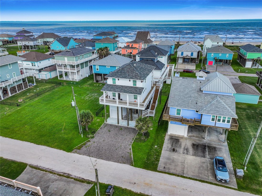 House in Bolivar Peninsula, Texas, United States 2 - 18284885