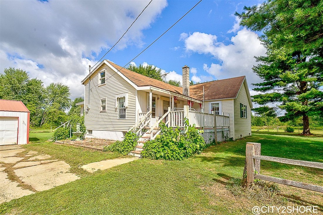 House in Allendale Charter Township, Michigan, United States 1 - 18309404