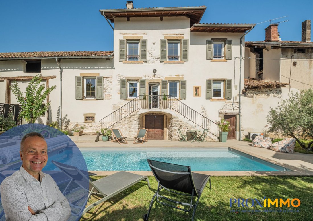 Farm Ranch in Les Iles, Moirans, France 1 - 18315579