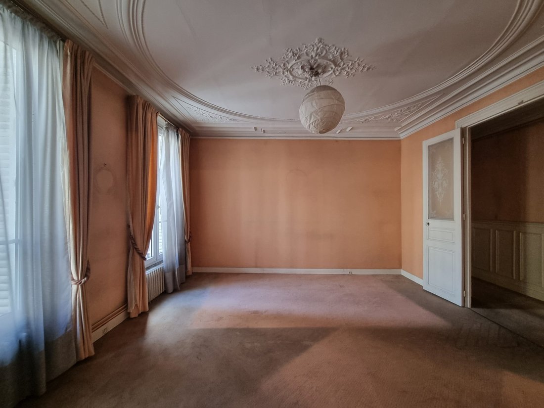 Apartment in Odéon, Paris 6e Arrondissement, Paris 4 - 17237933