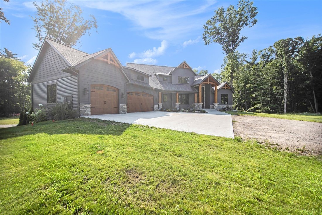 House in Lamont, Michigan, United States 5 - 18314096