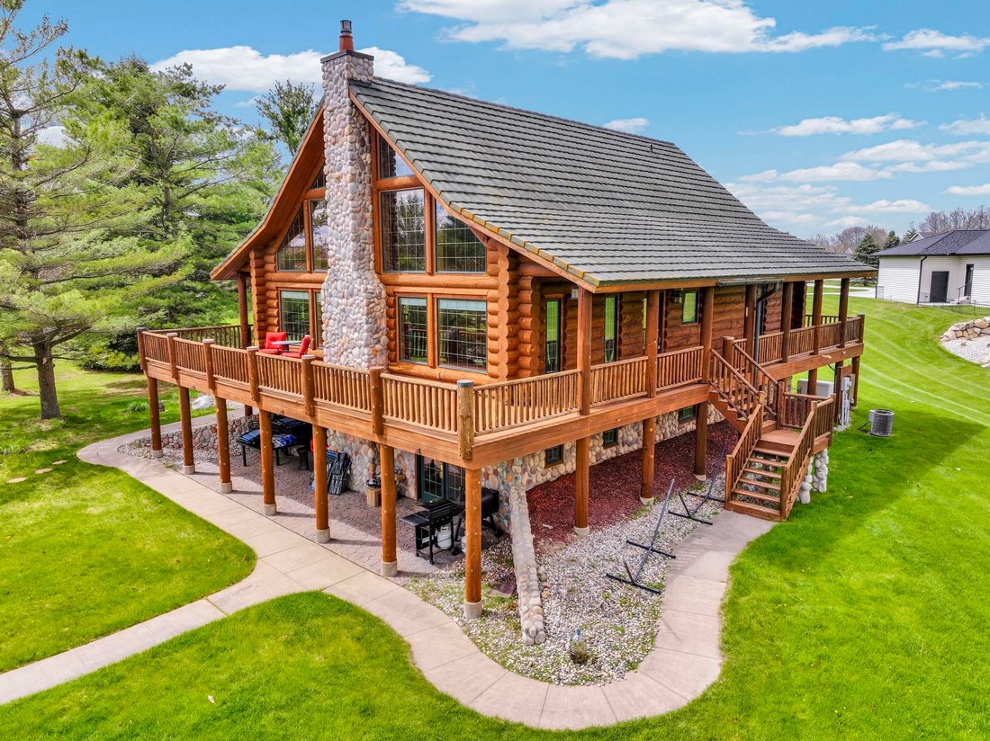 House in Weidman, Michigan, United States 4 - 18309488
