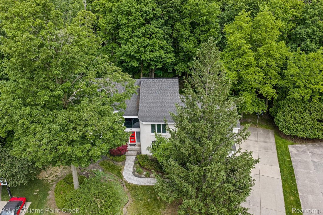 House in Novi, Michigan, United States 2 - 18207747