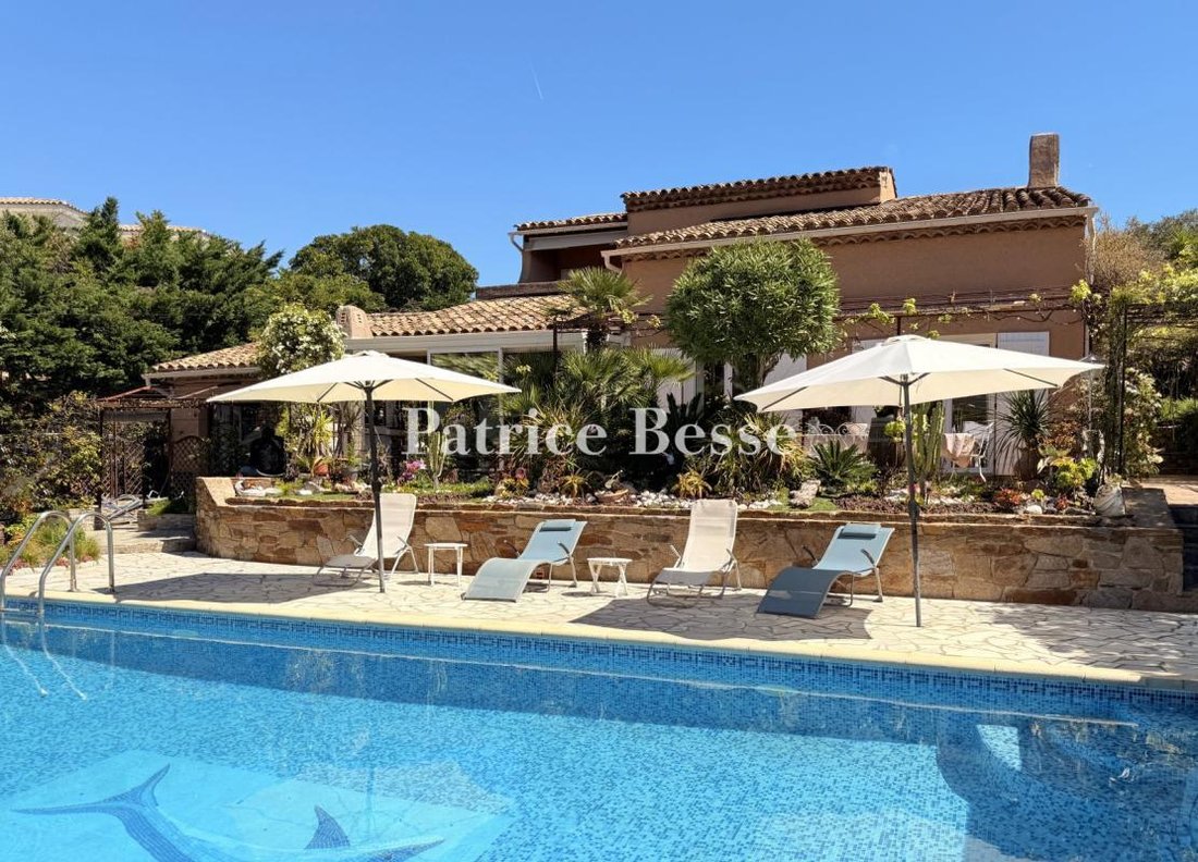 Villa in Sud, Cavalaire-sur-Mer, Frankreich 1 - 18313251