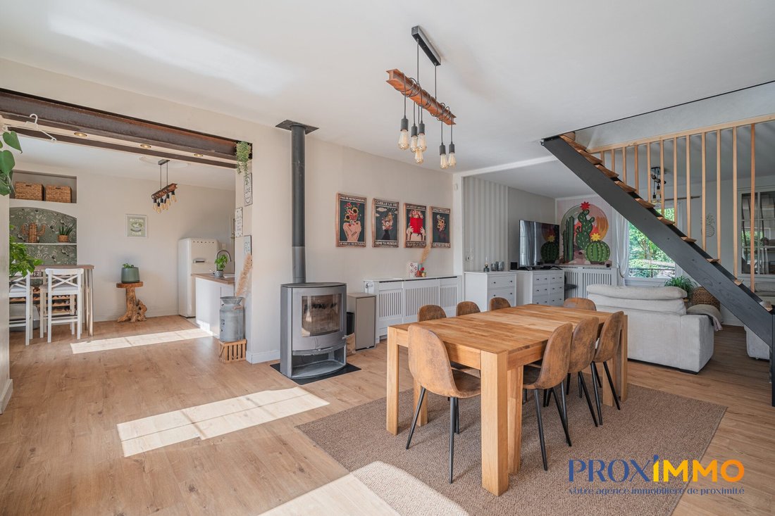 Farm Ranch in Les Iles, Moirans, France 3 - 18315579