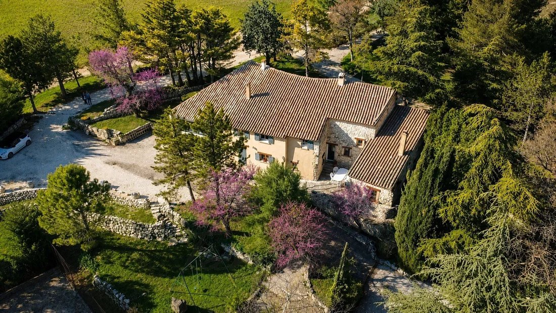 House in Grignan, Auvergne-Rhône-Alpes, France 1 - 17015302