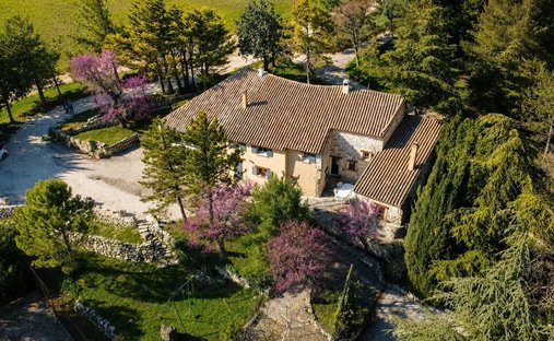 House in Grignan, Auvergne-Rhône-Alpes, France 1