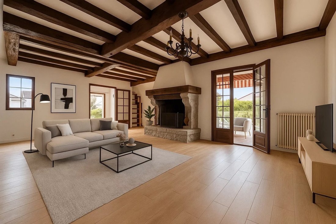 House in Sainte Barbe-Lac, Saint-Jean-de-Luz, France 5 - 18310237