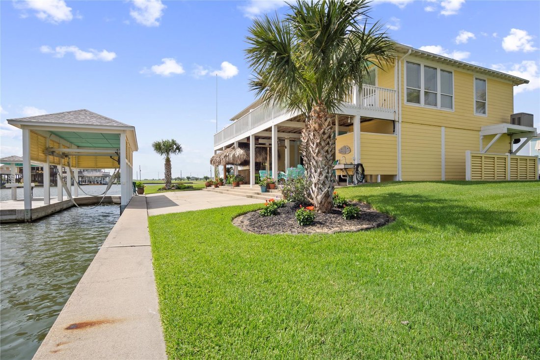 House in Bolivar Peninsula, Texas, United States 2 - 18314060