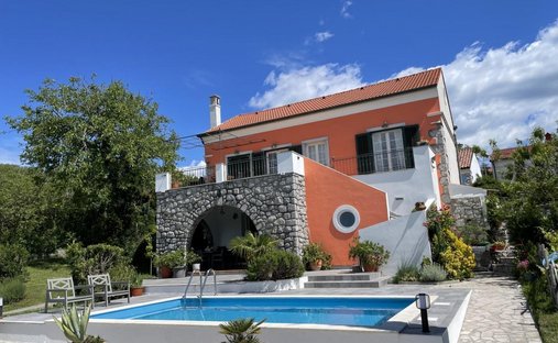 Villa in Grad Bakar, Primorje-Gorski Kotar County, Croatia 1