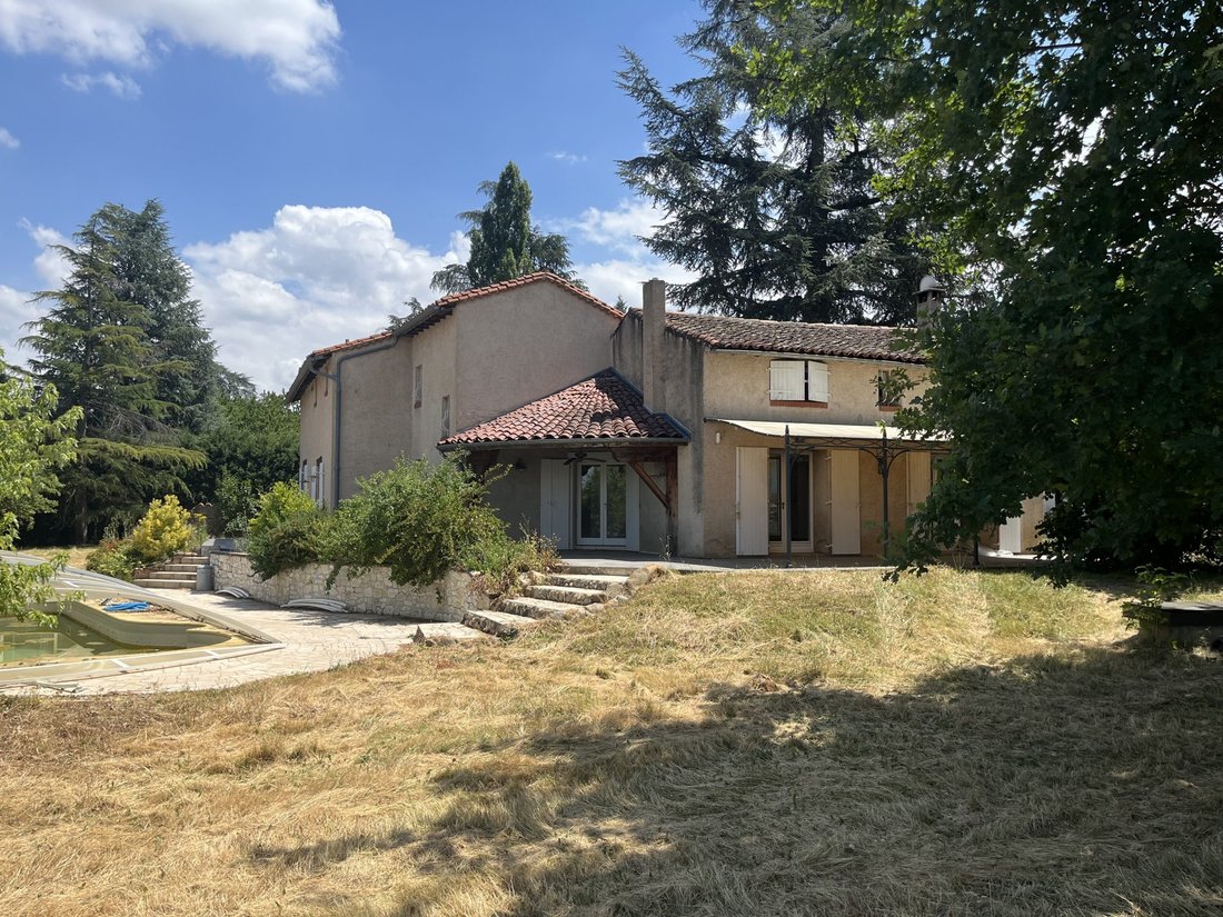 Farm Ranch in Bourg d'Andrezieux, Andrezieux-Boutheon, France 3 - 18247021