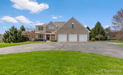 House in Caledonia, Michigan, United States 1