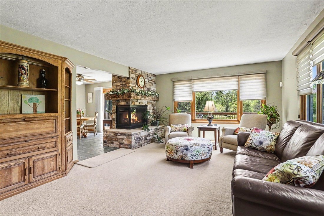 House in Battle Creek, Michigan, United States 2 - 18308631