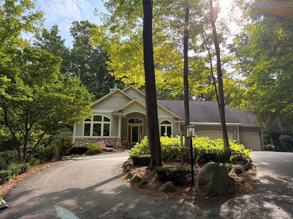 House in Garfield Township, Michigan, United States 1 - 18307729