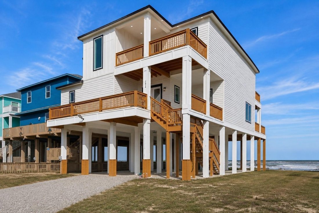House in Freeport, Texas, United States 4 - 18313983